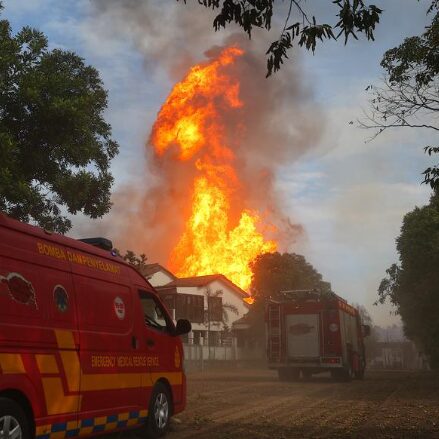 petronas gas pipeline leakage results into fire