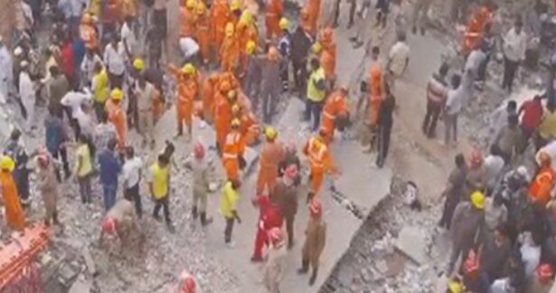 Mustafabad building collapse kills at least 4 - The State Signal