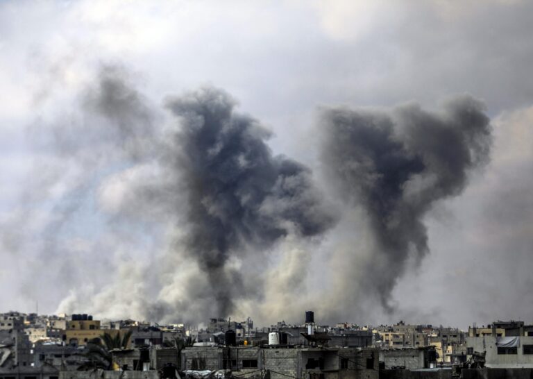 Latest Israeli Air Strikes in Syria Hit Near Presidential Palace in Damascus - The State Signal