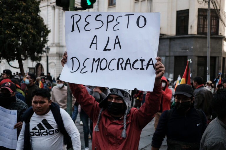 Protest in Bolivia Leaves 2 Police Officers Dead - The State Signal