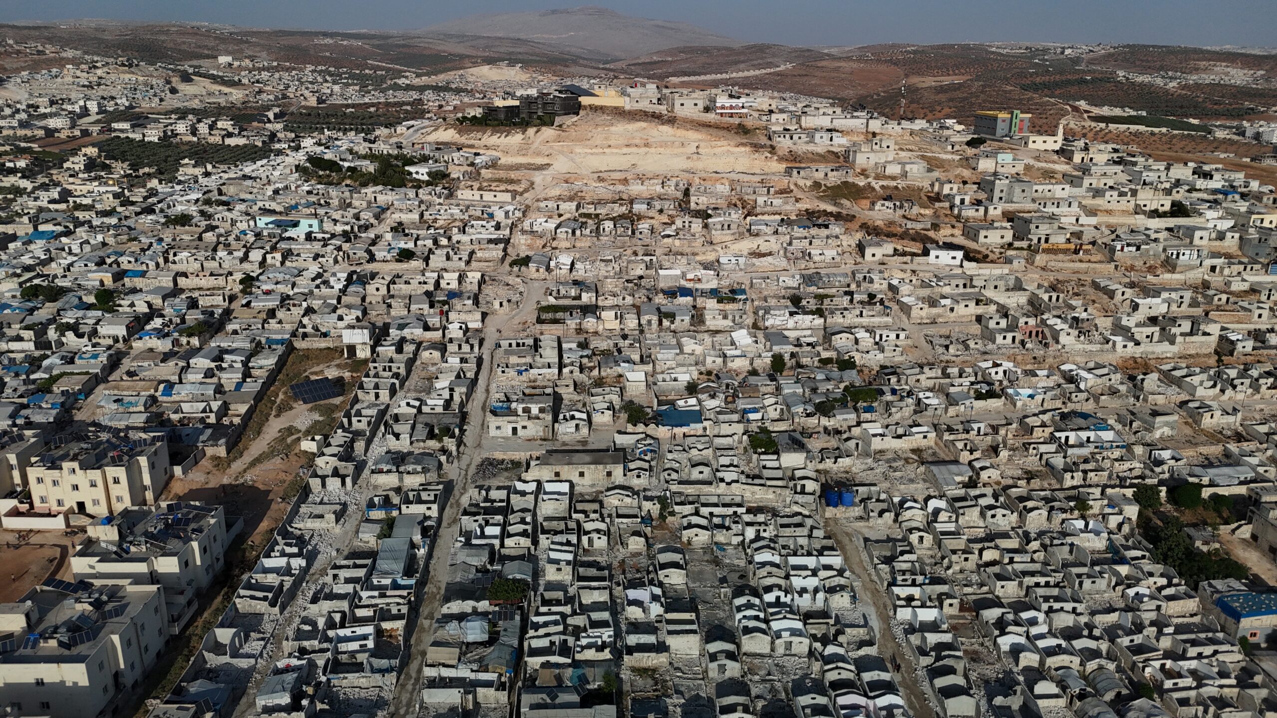 Golan Heights Targeted by 2 Rockets from Syria; and Israel Strikes Back in Response - The State Signal