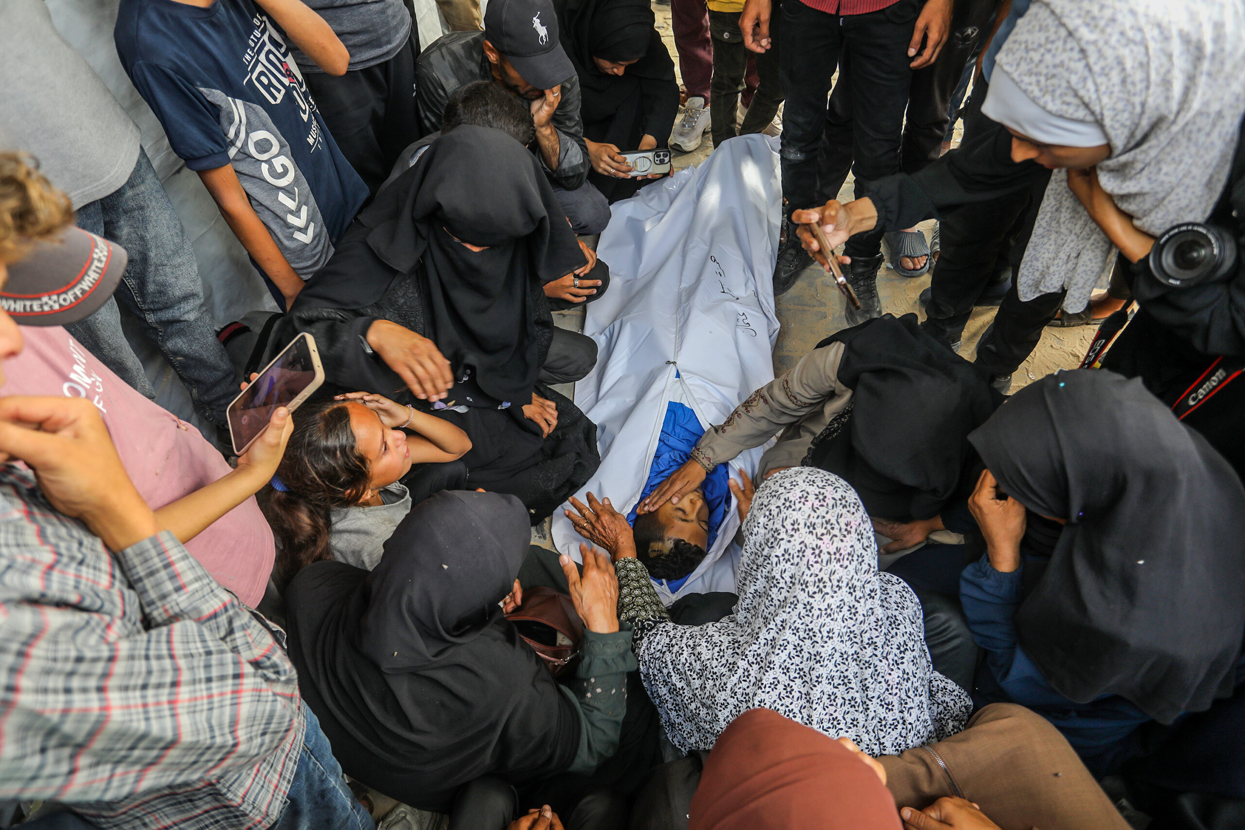 5 Killed as Israeli Forces Open Fire on Aid Seekers in Gaza Strip - The State Signal
