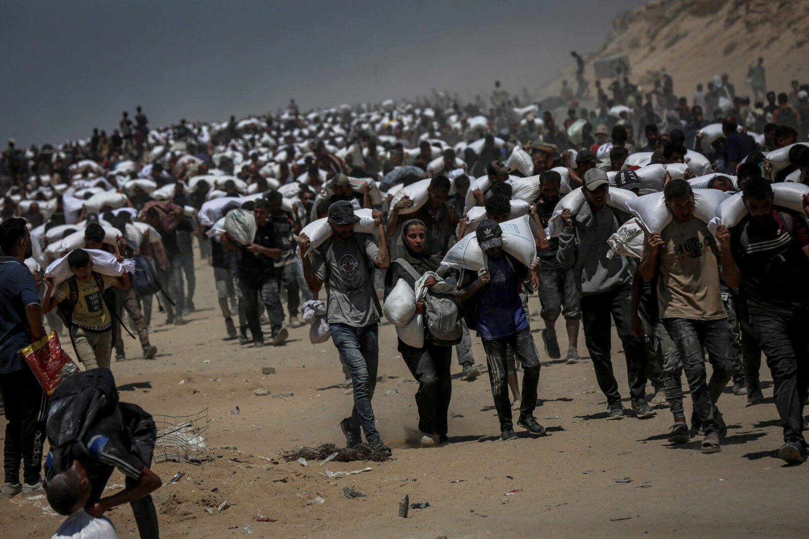 Only 73 Humanitarian Aid Trucks Entered Gaza in Last 24 Hours; Local Authorities - The State Signal