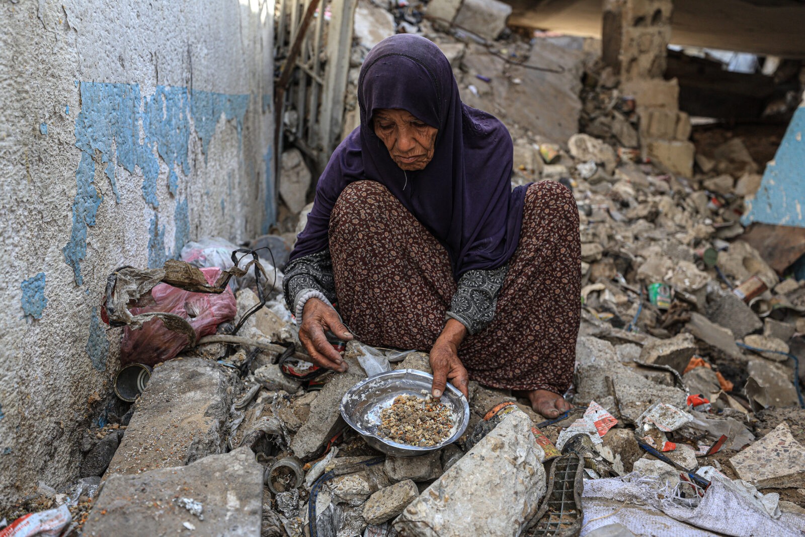 7 More Die from the Starvation in Gaza - The State Signal