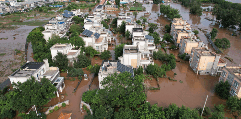 Massive Flooding in China Kills 30 - The State Signal