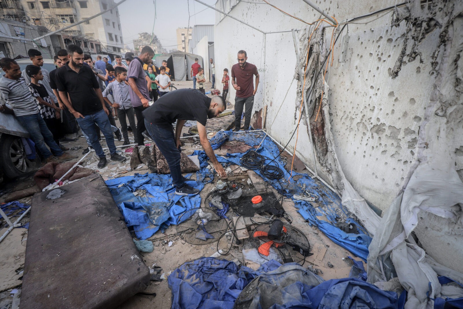 Israeli Attacks on Gaza Strip Kill Over 10 - The State Signal