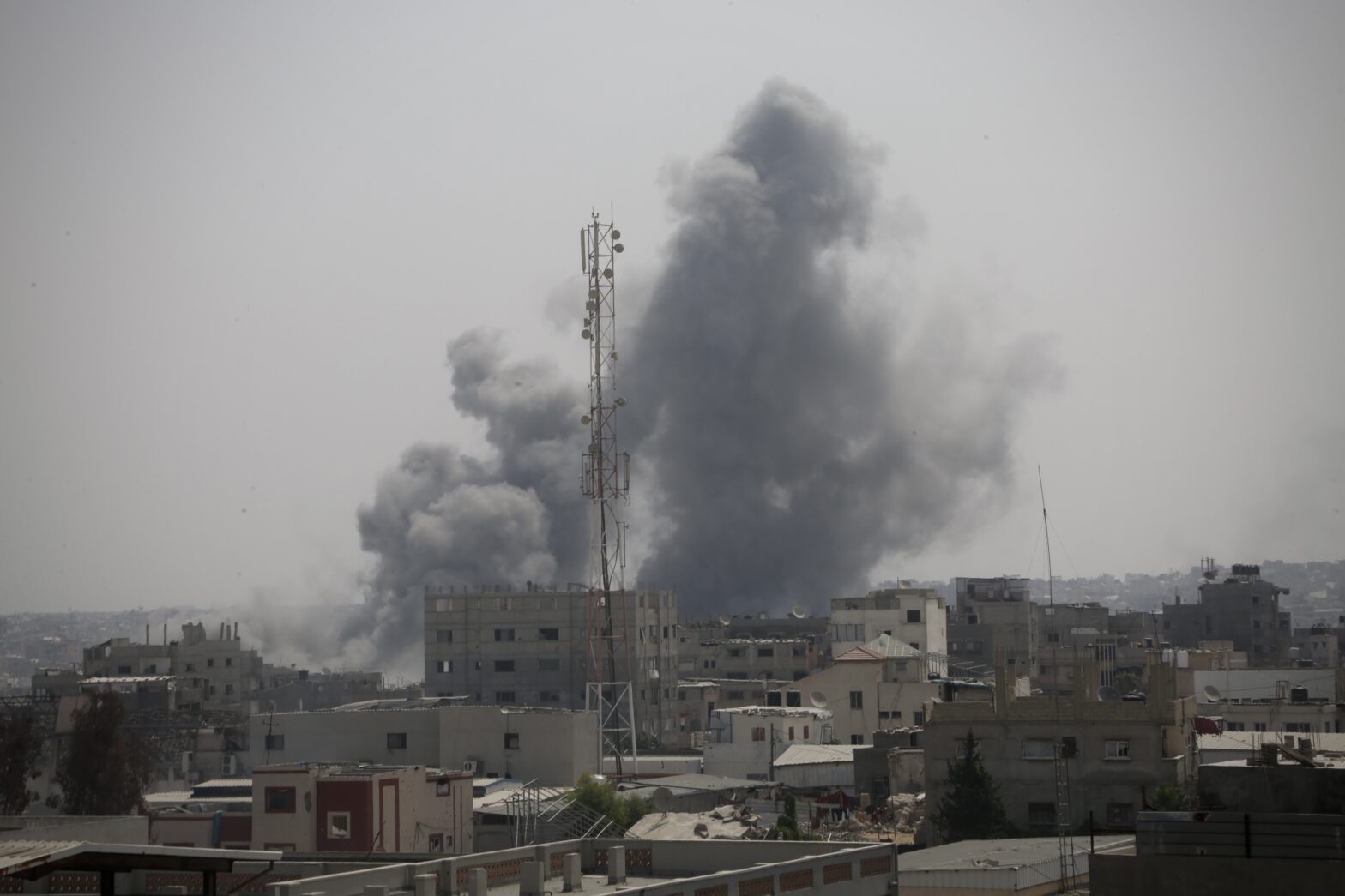 Palestinians killed by Israeli strikes across Gaza Strip