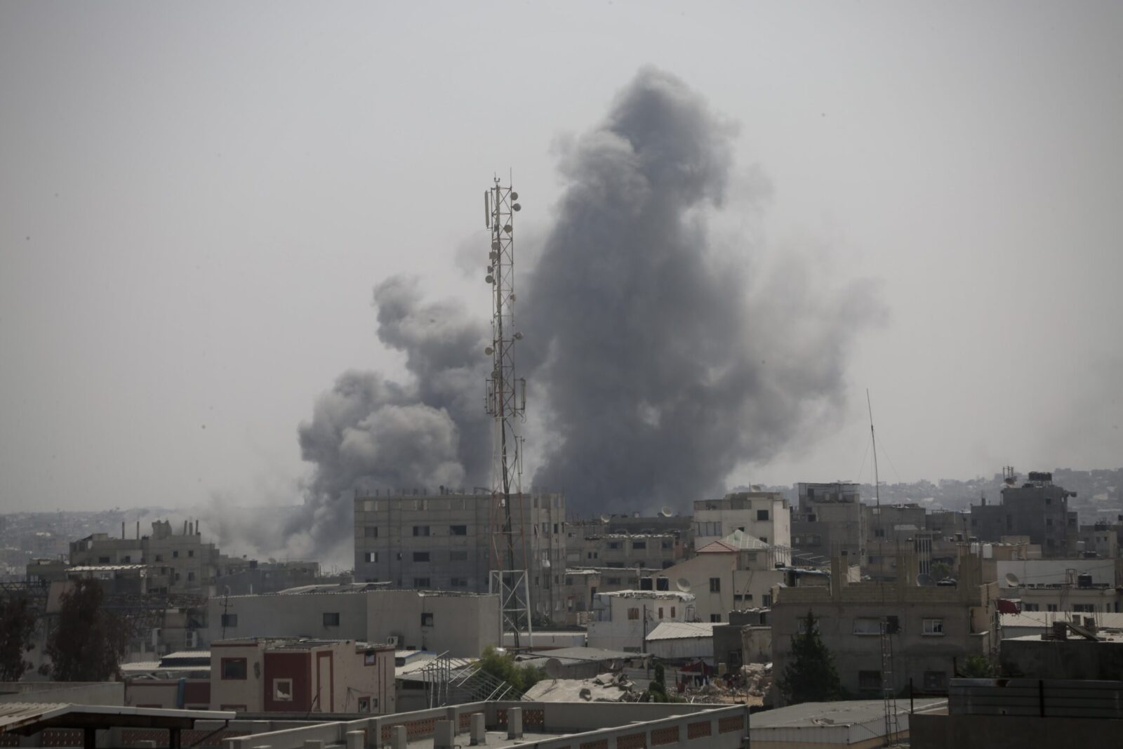 Palestinians killed by Israeli strikes across Gaza Strip