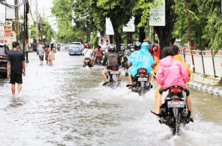 Bali Floods in Indonesia Kill 2 - The State Signal