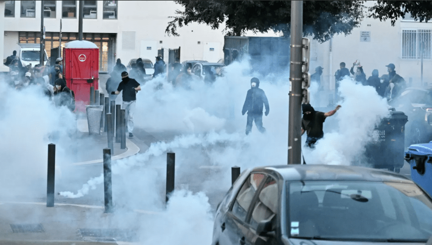 Block everything protests in France today - The State Signal