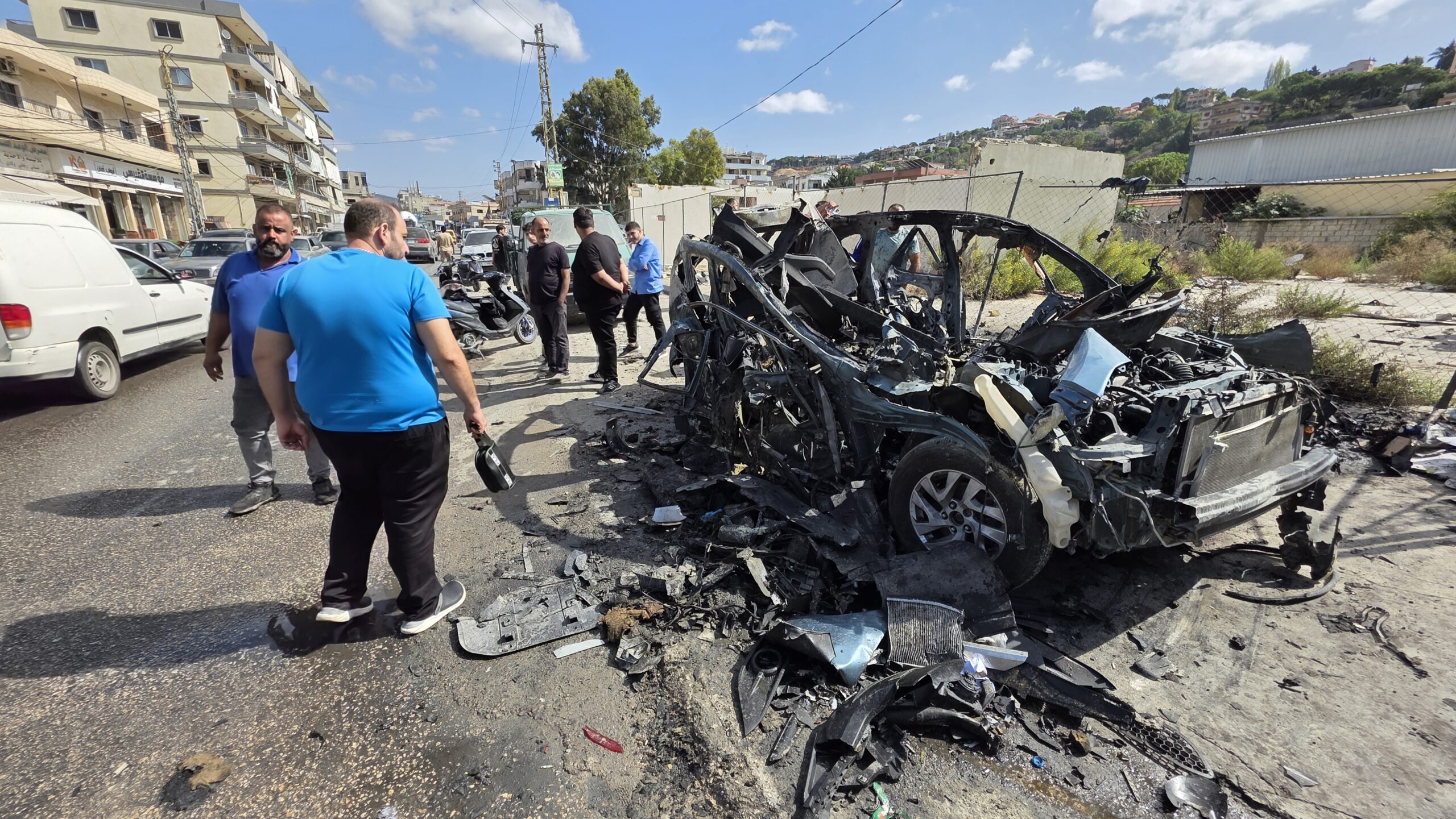 Israeli Airstrikes on Southern Lebanon Kill 1 - The State Signal