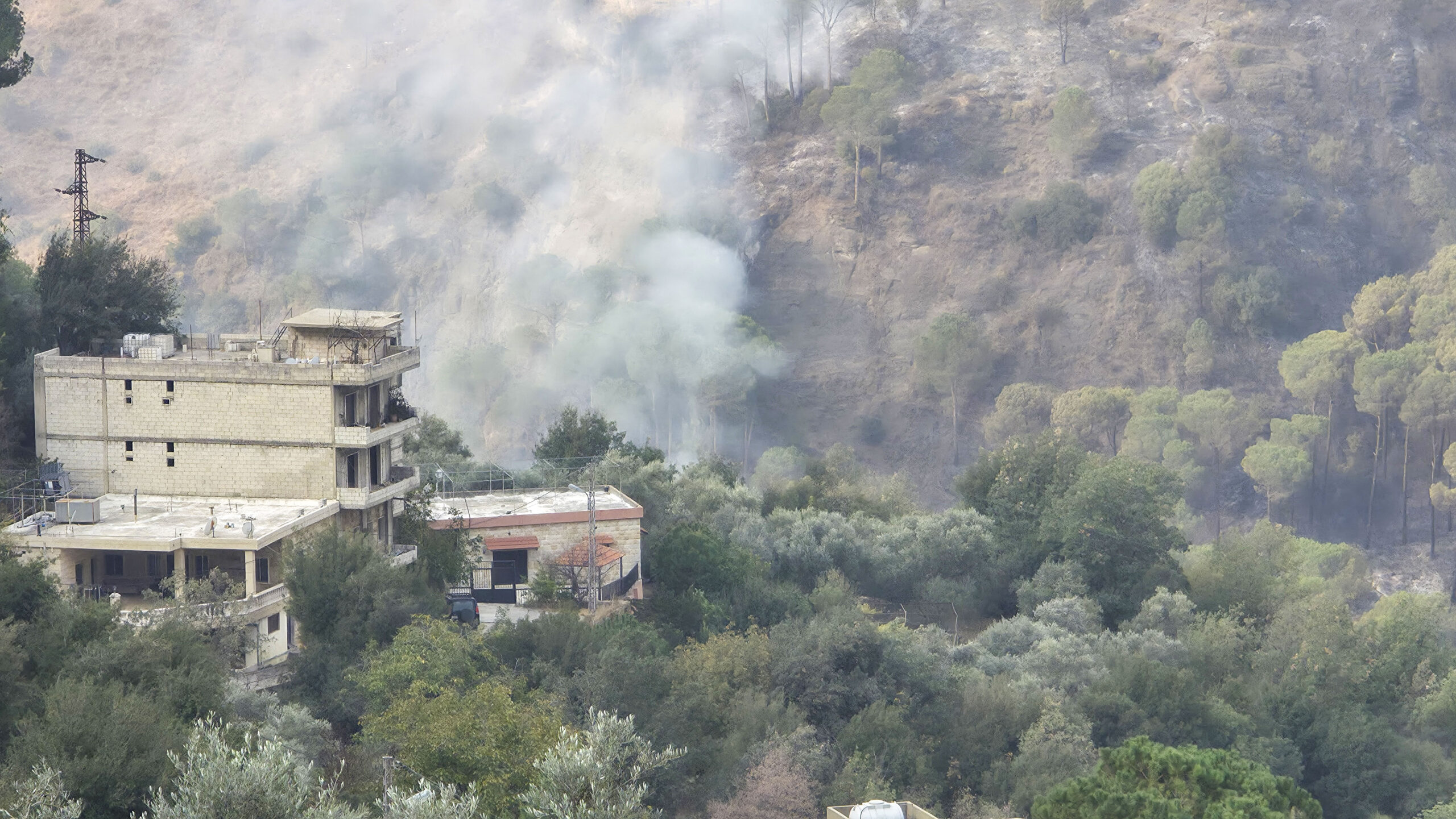 Israeli Strikes on Southern Lebanon Continue Israeli Strikes on Southern Lebanon Continue - The State Signal