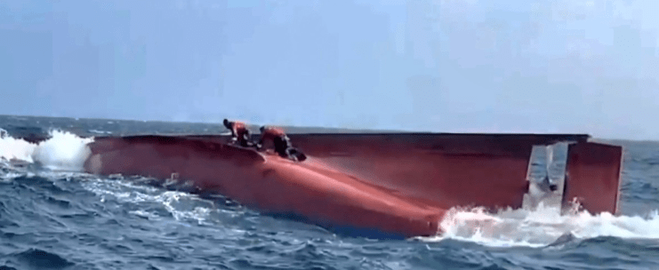 Chinese Fishing Boat Capsizes off South Korea's Eocheong Island - The State Signal