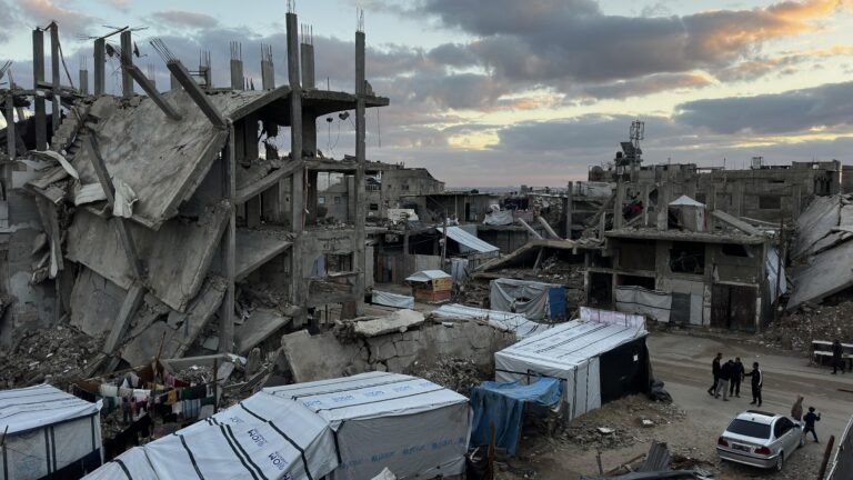 Israeli Artillery Shelling in Gaza City Kills 6 - The State Signal