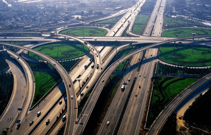 Expressway Collisions in China Kill 9 - The State Signal