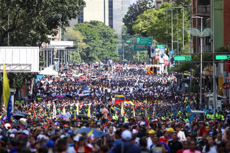 US Military Action in Venezuela Killed 100 - The State Signal