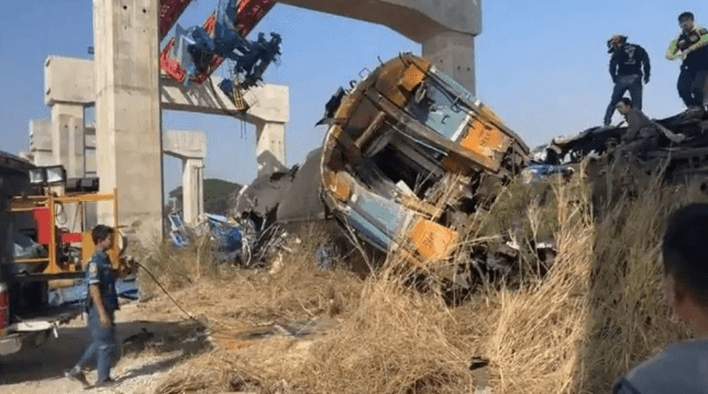 Construction Crane Collapse onto Train in Thailand Kills 22 - The State Signal