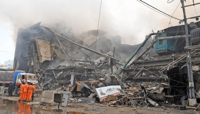 Death Toll from Shopping Center Fire in Karachi at 14 - The State Signal