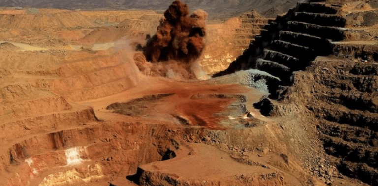 Gold Mine Collapse in Sudan Kills 6 - The State Signal