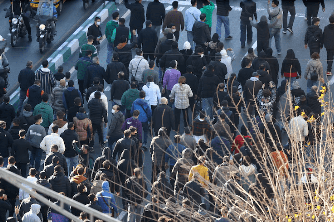 Death Toll in Iran Protests Rise to 42 as Trump's Threats of Intervention Continue - The State Signal