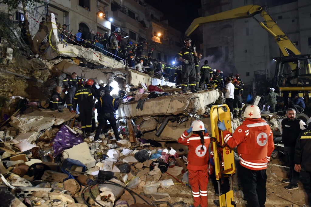 Death Toll from Tripoli Building Collapse in Lebanon Rises to 9 - The State Signal
