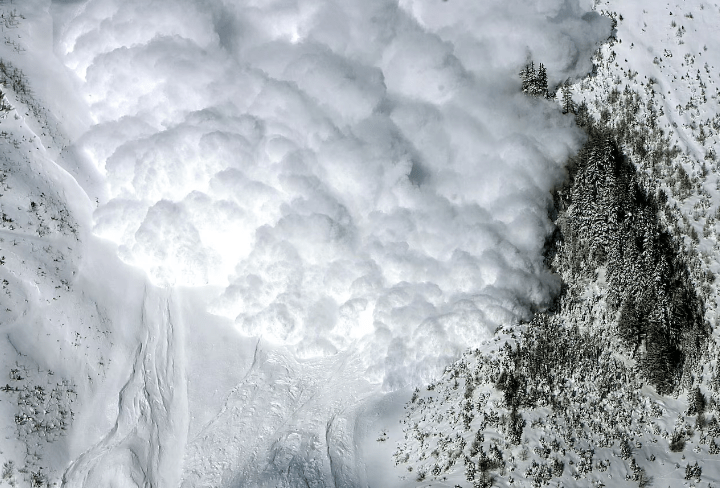 3 Killed in an Avalanche at French Alpine Resort of Val-d'Isere - The State Signal 3 Killed in an Avalanche at French Alpine Resort of Val-d'Isere - The State Signal