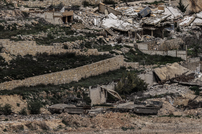 Israeli Attacks on Southern Lebanon Kills 14 - The State Signal