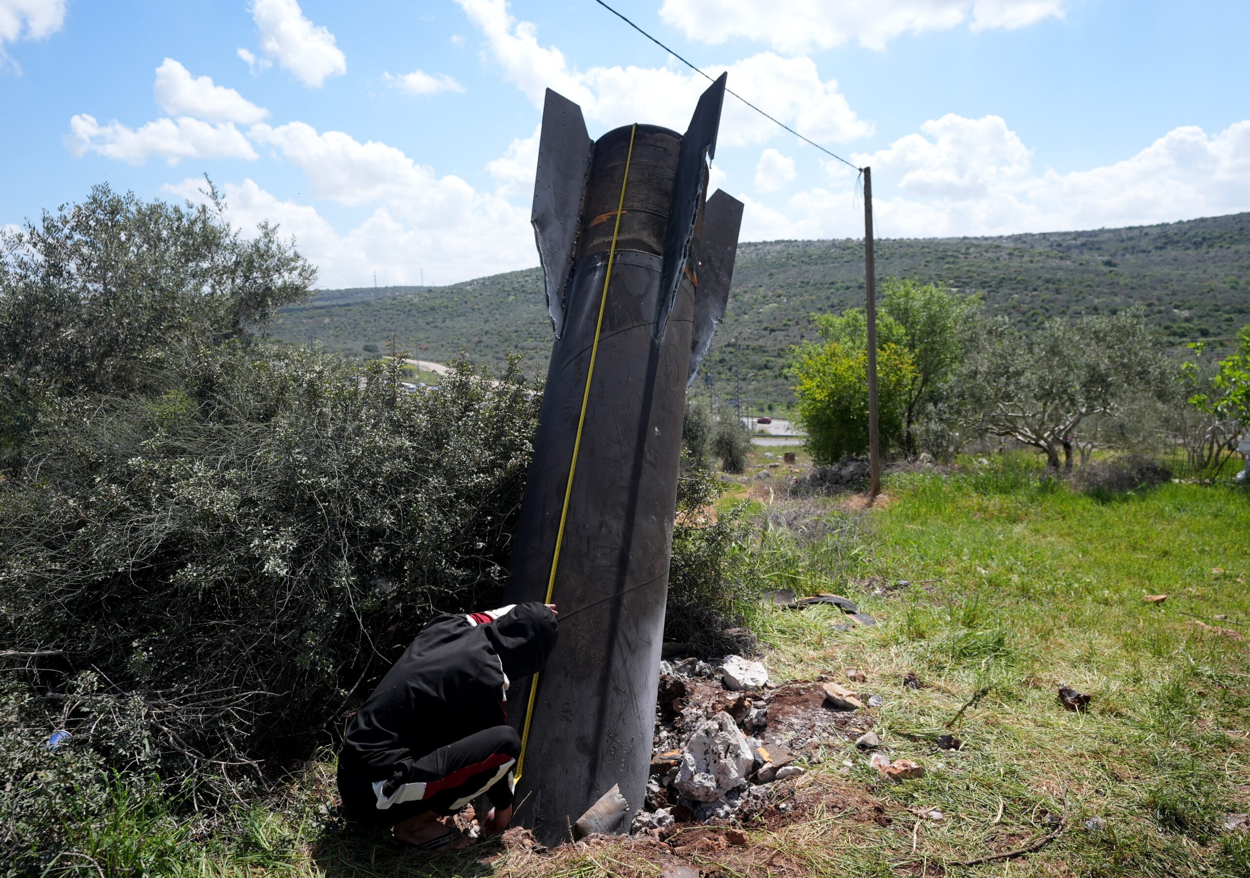 Intercepted Ballistic Missile Shrapnel Kills 2 in Abu Dhabi - The State Signal