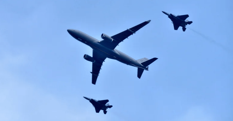 2 International Flights Escorted by Fighter Jets After a Security Situation in Canada - The State Signal