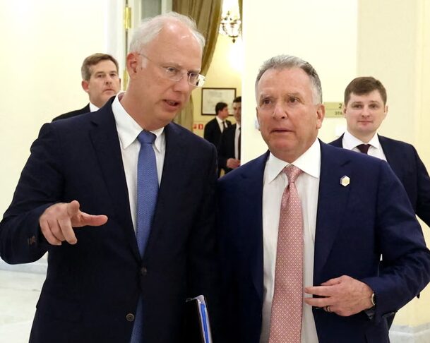 Russian Delegation Meets US Envoys in Florida - The State Signal