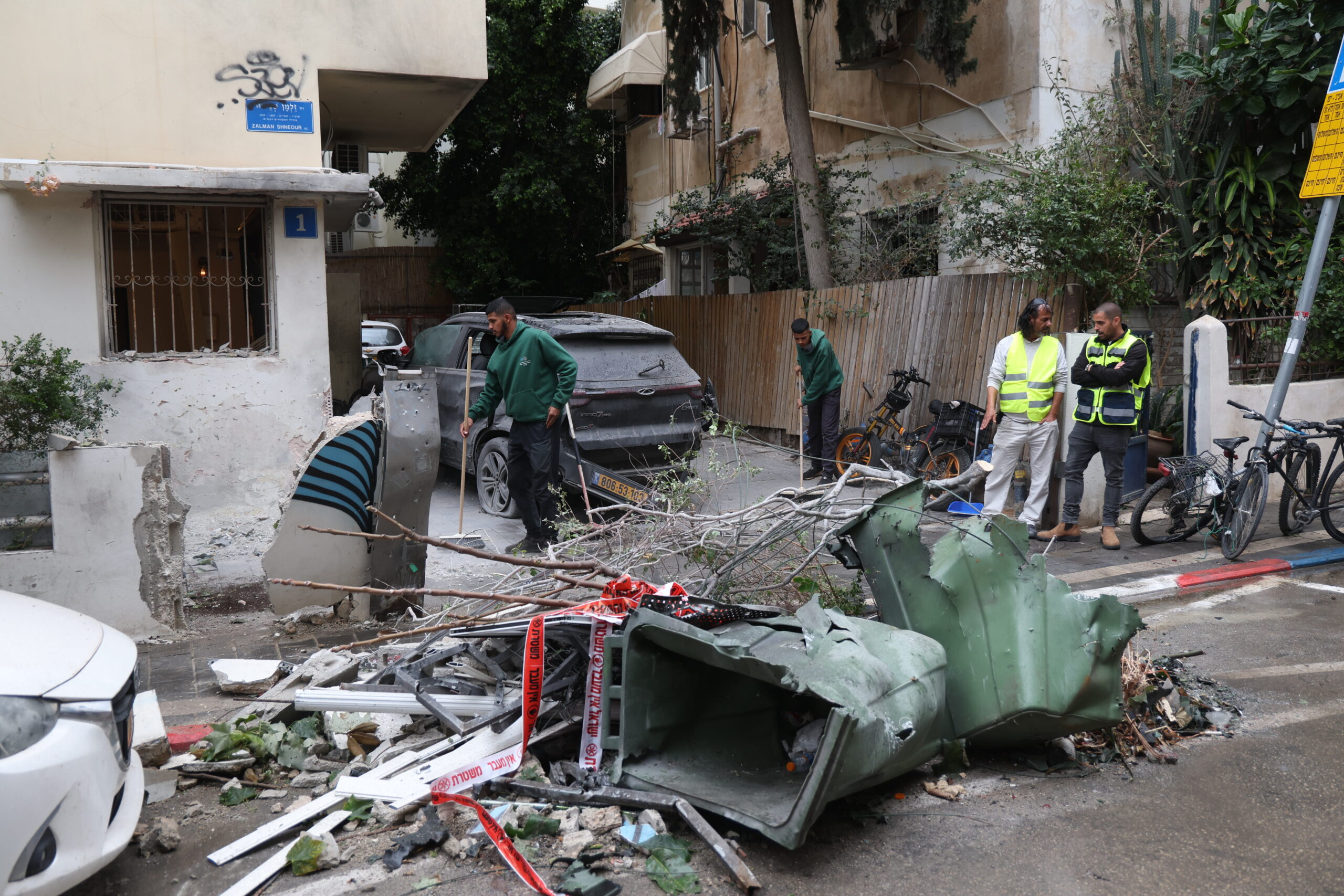 Iran War Updates: US-Israeli Attack on Residential Building in Karaj City Iran Kill 4 - The State Signal