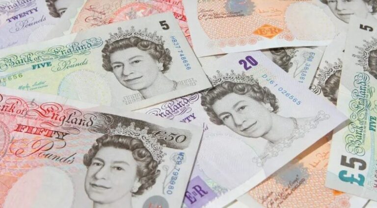 UK Economy Heading to Recession by Mid-2027 - The State Signal