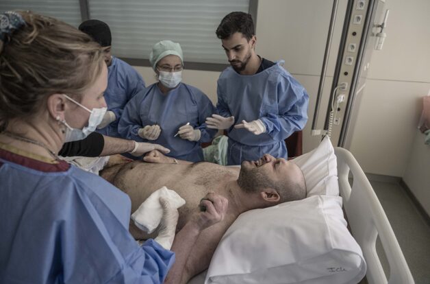 Israeli Strikes on Southern Lebanon Kills 11 - The State Signal