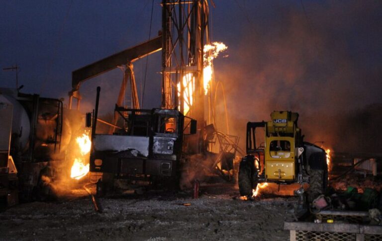 Evacuations Prompted After an Oil Well Fire in Texas - The State Signal