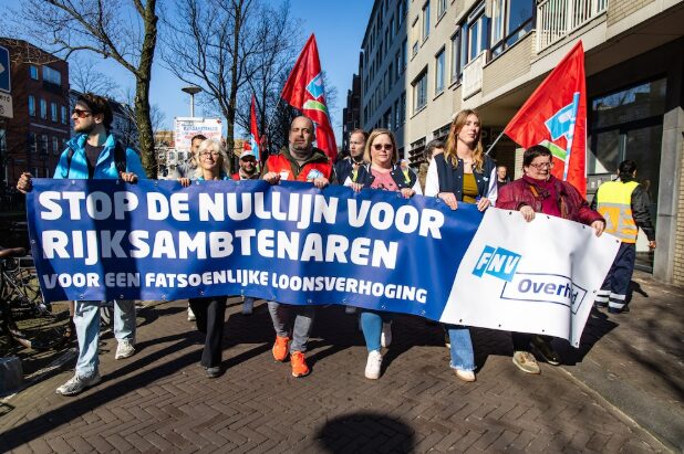 Civil Servants in Netherlands go on Strike - The State Signal