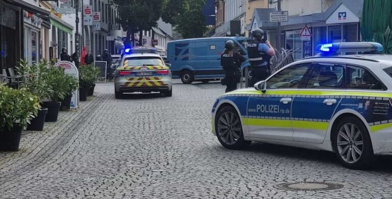 Hostage Situation Reported Inside a German Bank's Branch - The State Signal